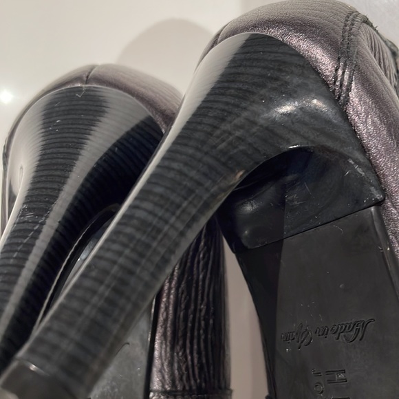 (2/$70) Hispanitas joy is a choice metallic bronze leather heels bow detail 36 - Picture 9 of 9